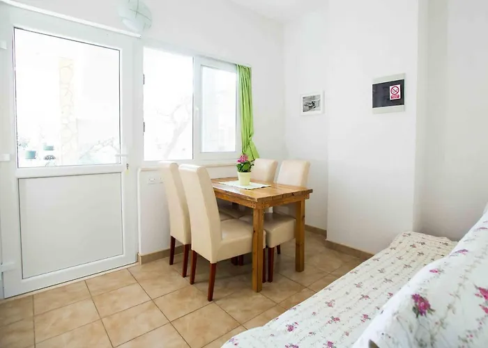 Apartament 12058b *